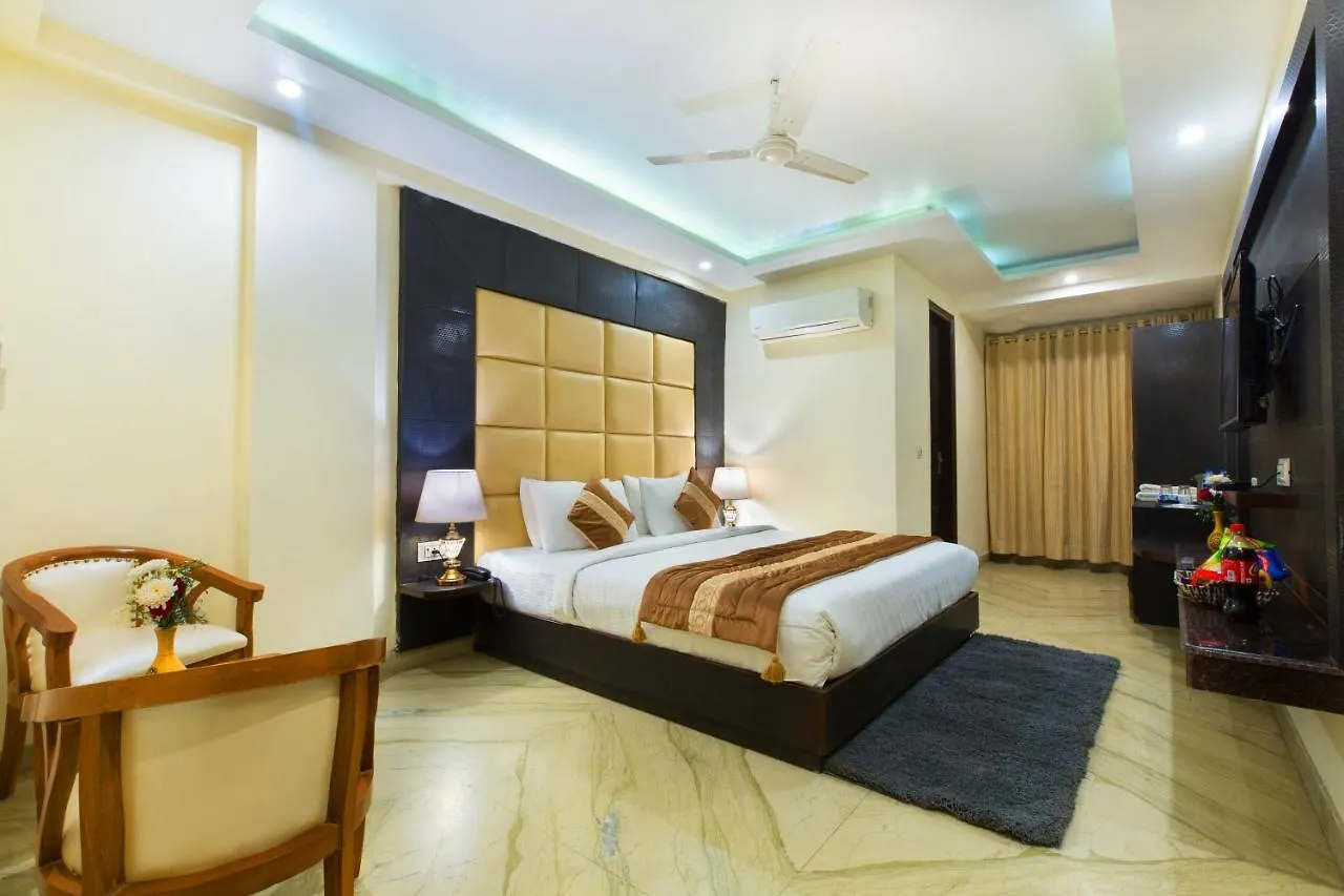 Hotel Viva Palace By Opo Rooms New Delhi