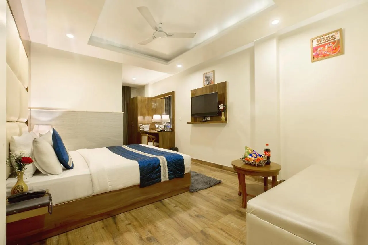 Hotel Viva Palace By Opo Rooms New Delhi