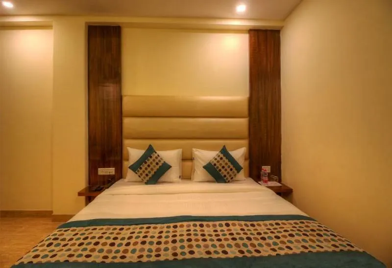 Hotel Viva Palace By Opo Rooms New Delhi India